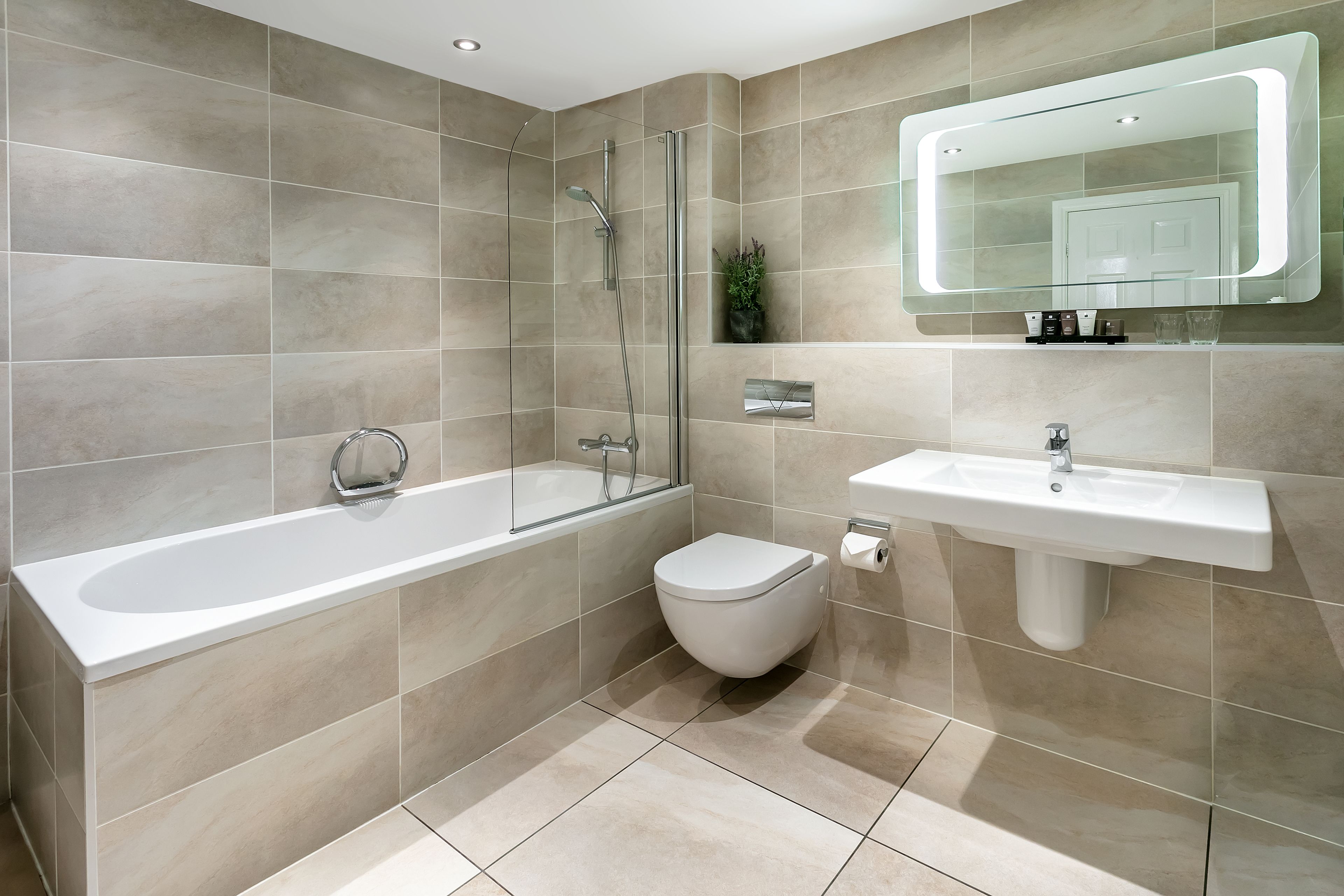 superior double or twin room, 1 bedroom | bathroom | free toiletries, hair dryer, towels, soap