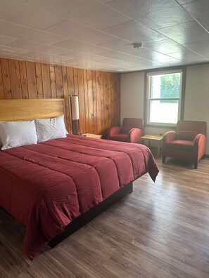 Premium-Zimmer, 1 King-Bett | Schreibtisch, kostenloses WLAN