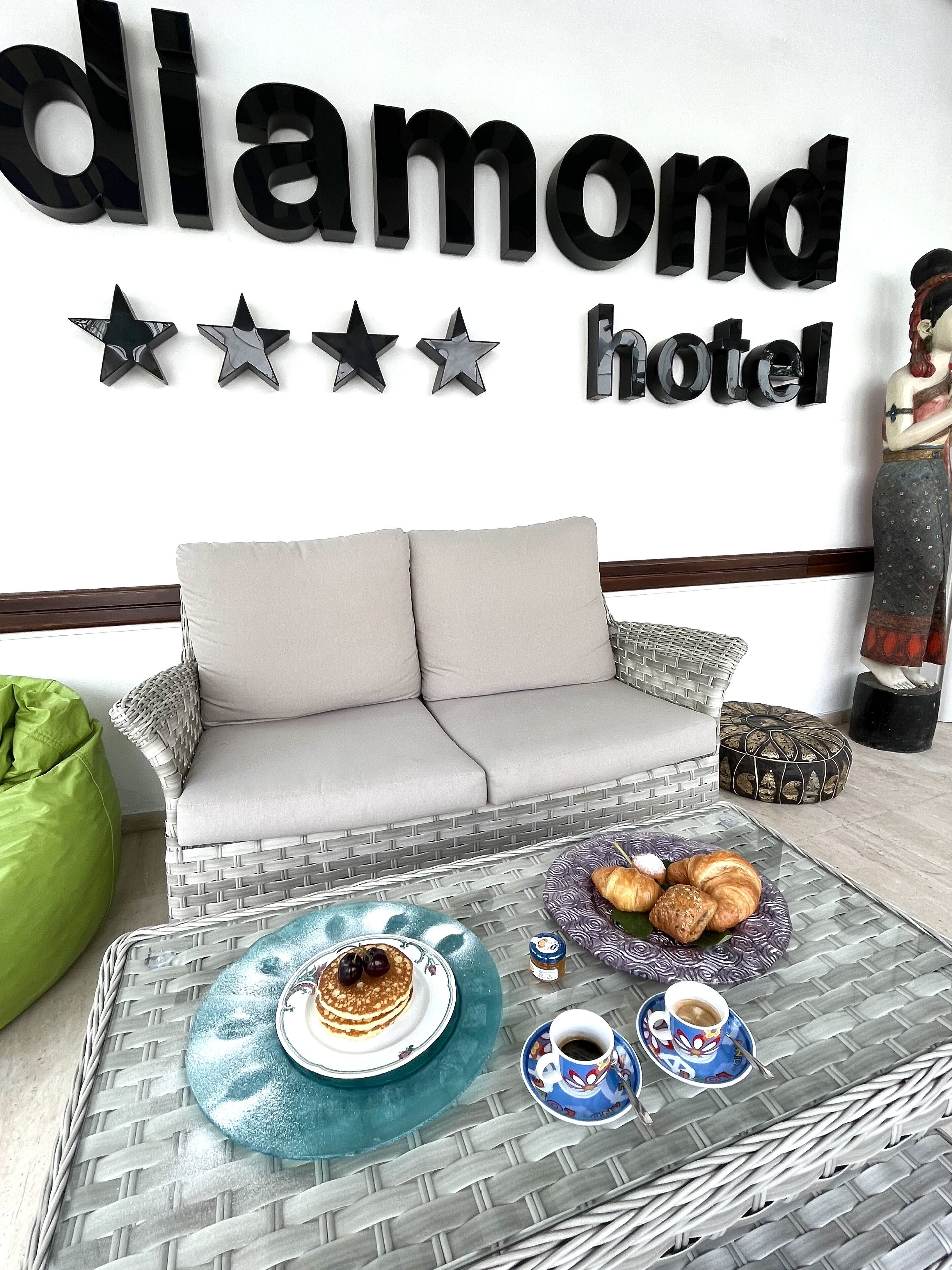 daily buffet breakfast (eur 15.00 per person)