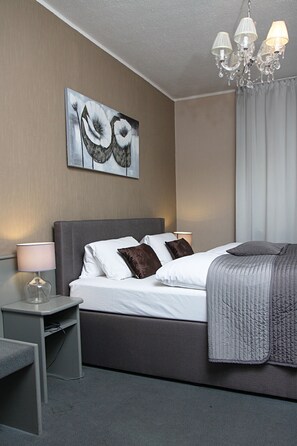 Double Room, Private Bathroom