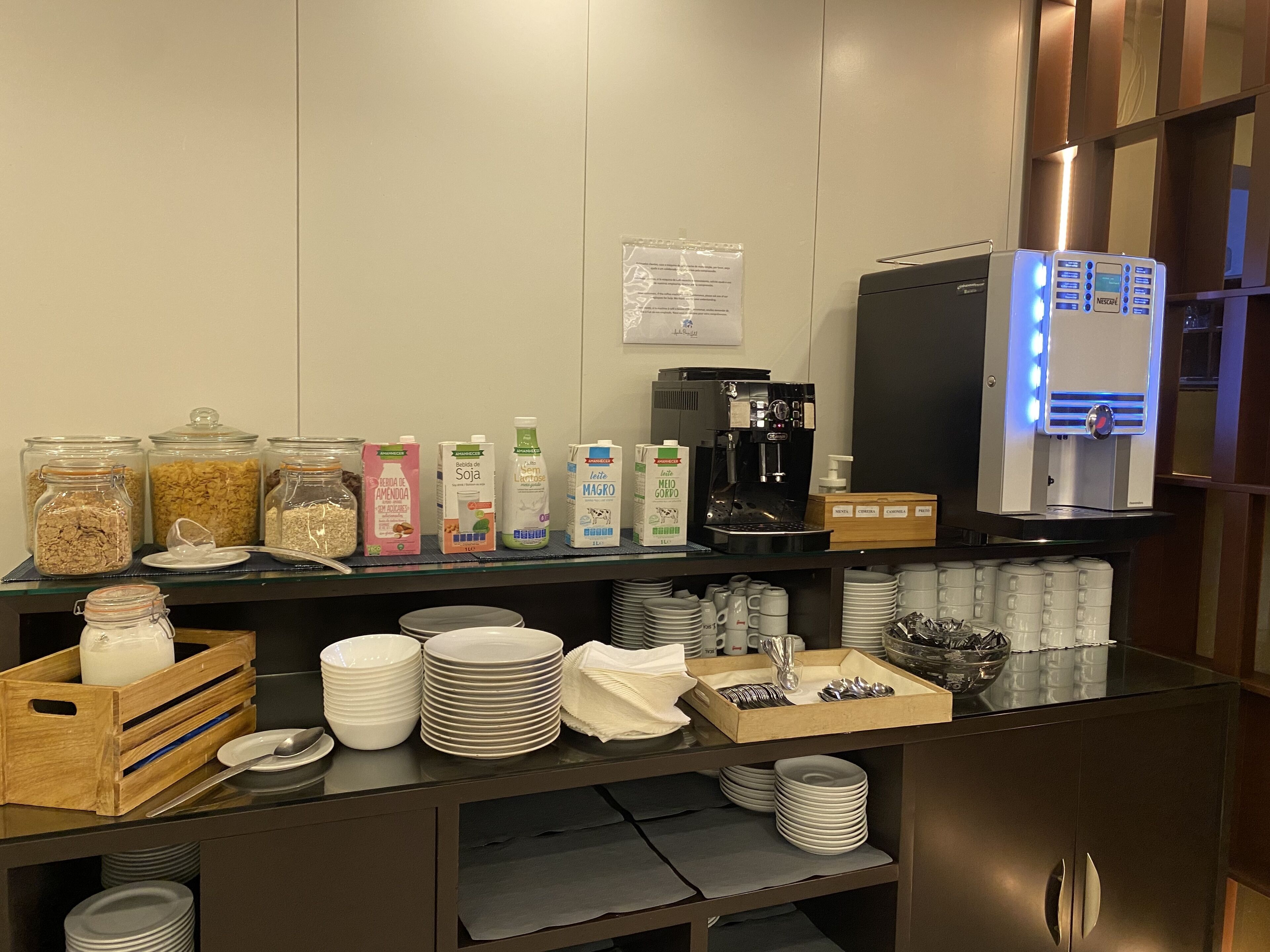 daily buffet breakfast (eur 6.00 per person)