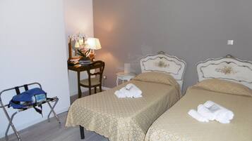 Senior Double or Twin Room NO A/C | Down comforters, in-room safe, bed sheets