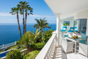 Grand Villa, 3 Bedrooms | Balcony view - Jardin de la Paz (La Matanza de Acentejo)