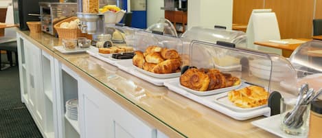 Daily buffet breakfast (EUR 10 per person)