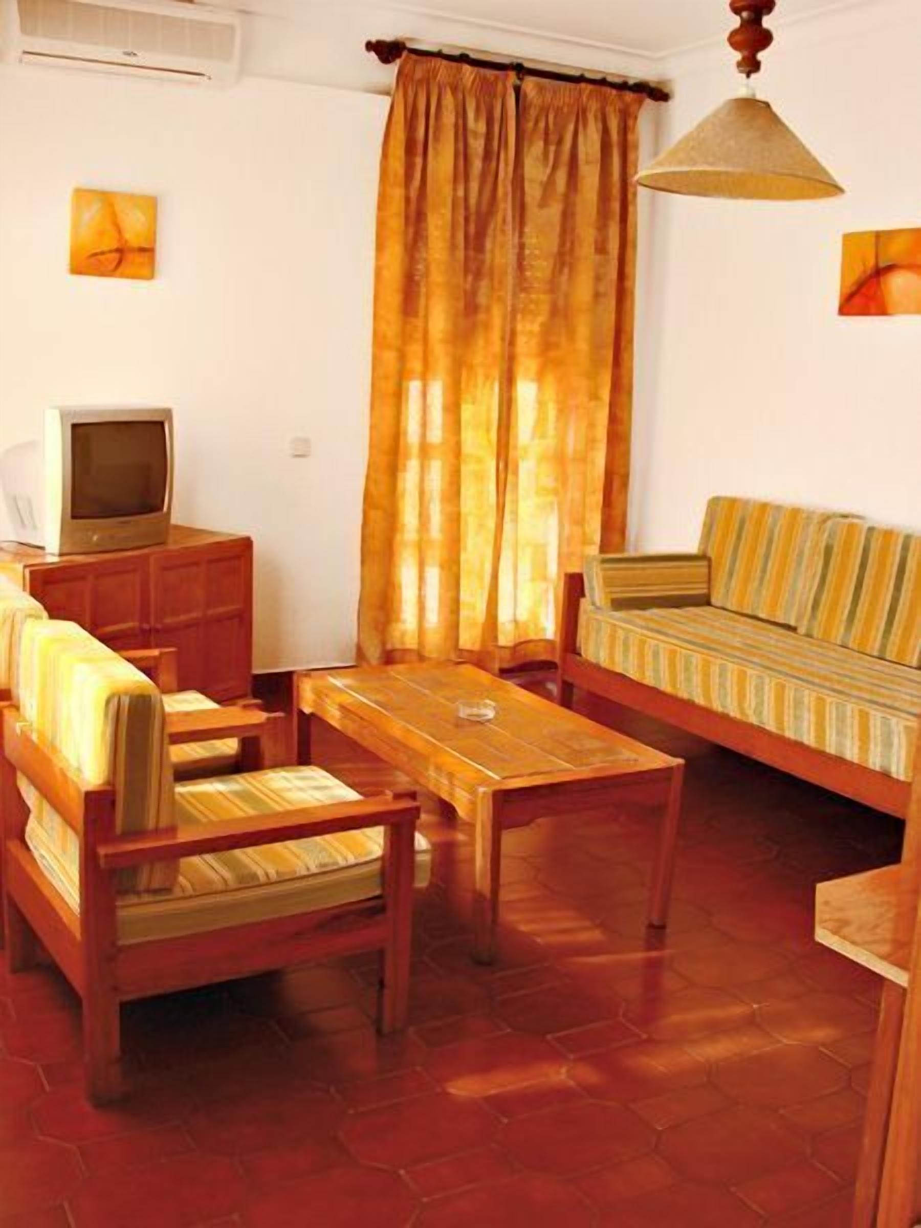 Foto - Clube Alvorférias