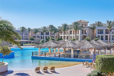 JAZ Mirabel Resort – All Inclusive