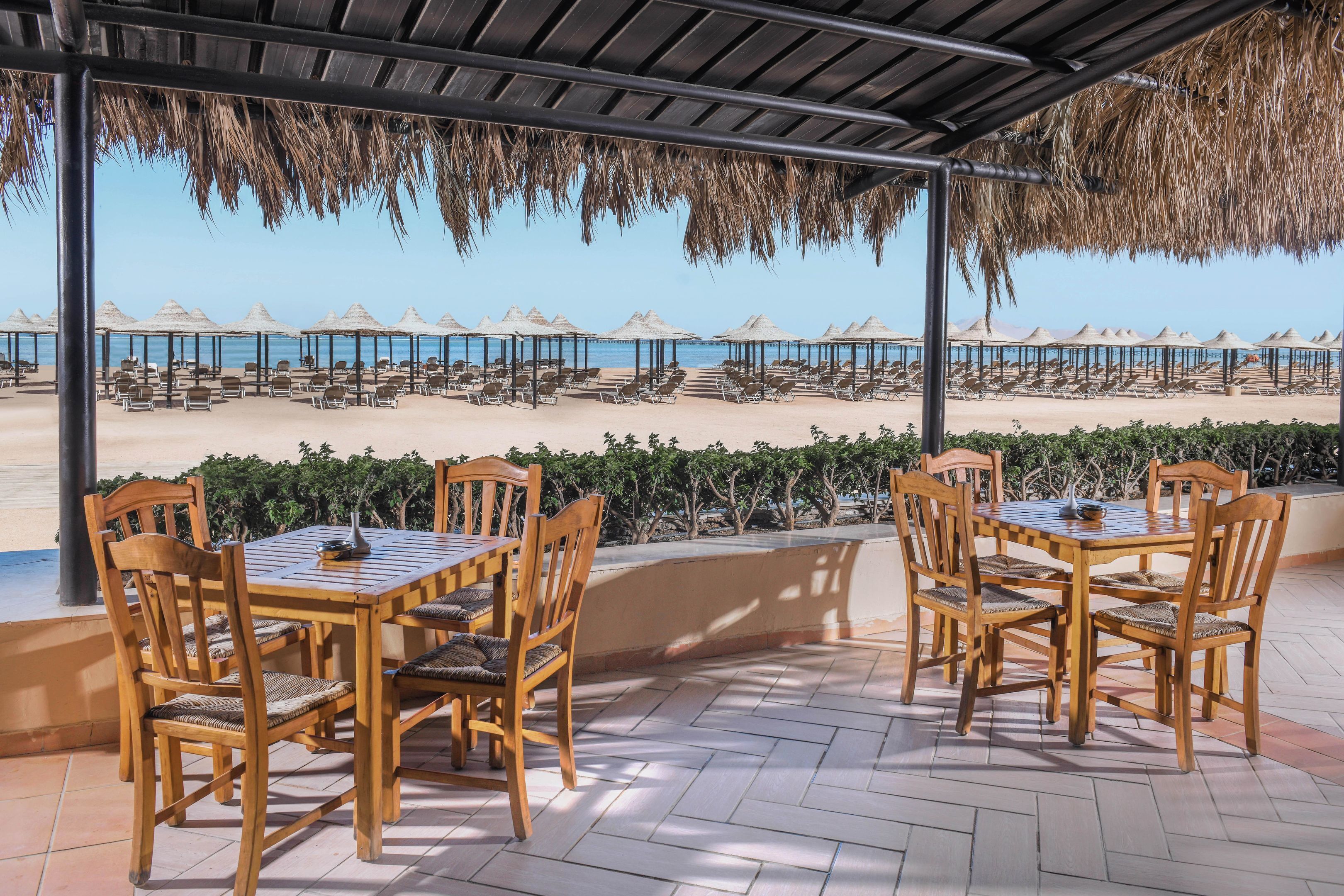 5 restaurants, breakfast, lunch served; local and international cuisine 