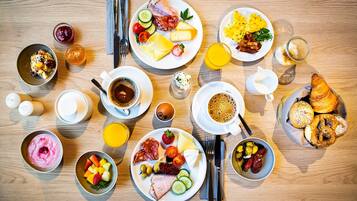 Daily buffet breakfast (EUR 21 per person)