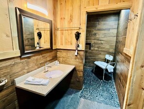Room, 1 King Bed, Accessible, Non Smoking (Rustic) | Bathroom