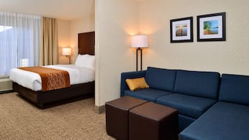 In-room safe, desk, laptop workspace, iron/ironing board