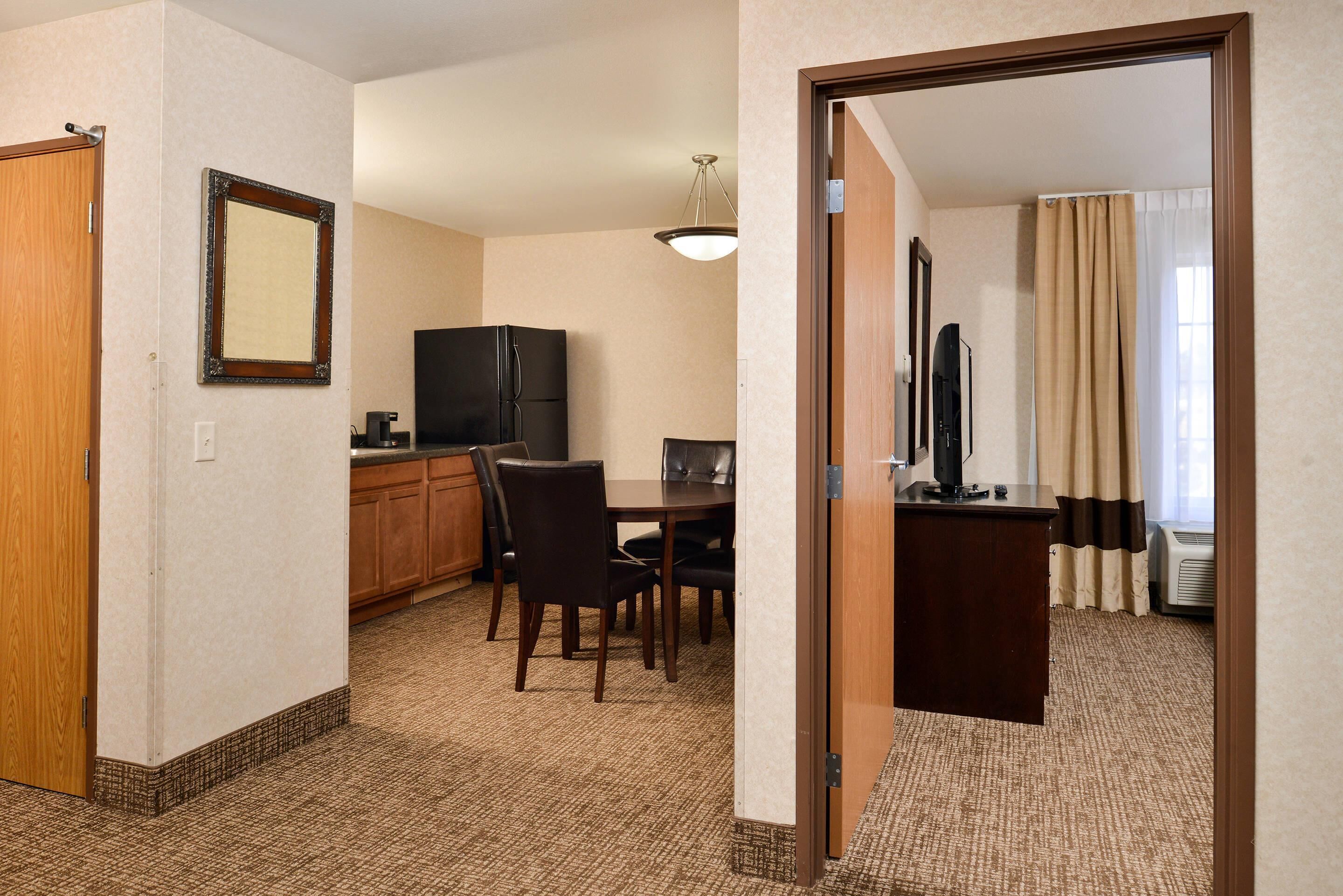 In-room safe, desk, laptop workspace, iron/ironing board