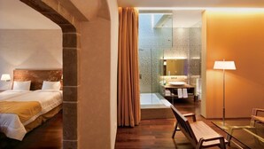 Unclassified image, 3 of 42, button - Boutique Hotel de Cortes (Mexico City)