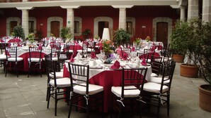 Unclassified image, 4 of 42, button - Boutique Hotel de Cortes (Mexico City)