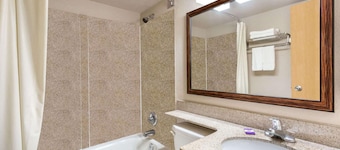 Breeze Inn & Suites
