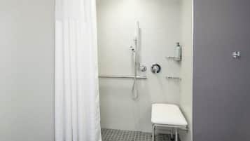 Amenidades de baño gratuitas, secadora de cabello, toallas, jabón
