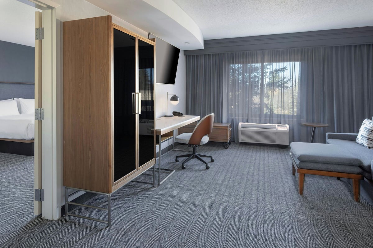Premium bedding, pillow-top beds, desk, iron/ironing board