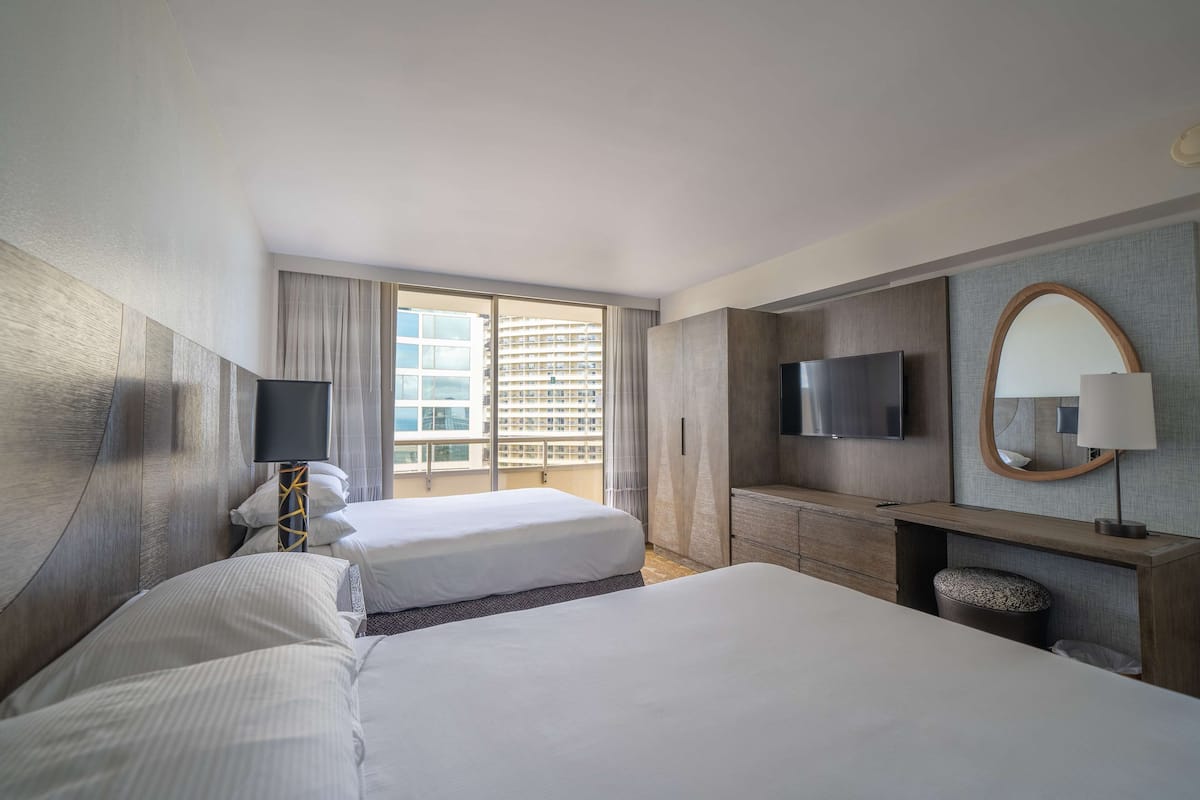 suite, 1 bedroom, city view | premium bedding, in-room safe, desk, laptop workspace