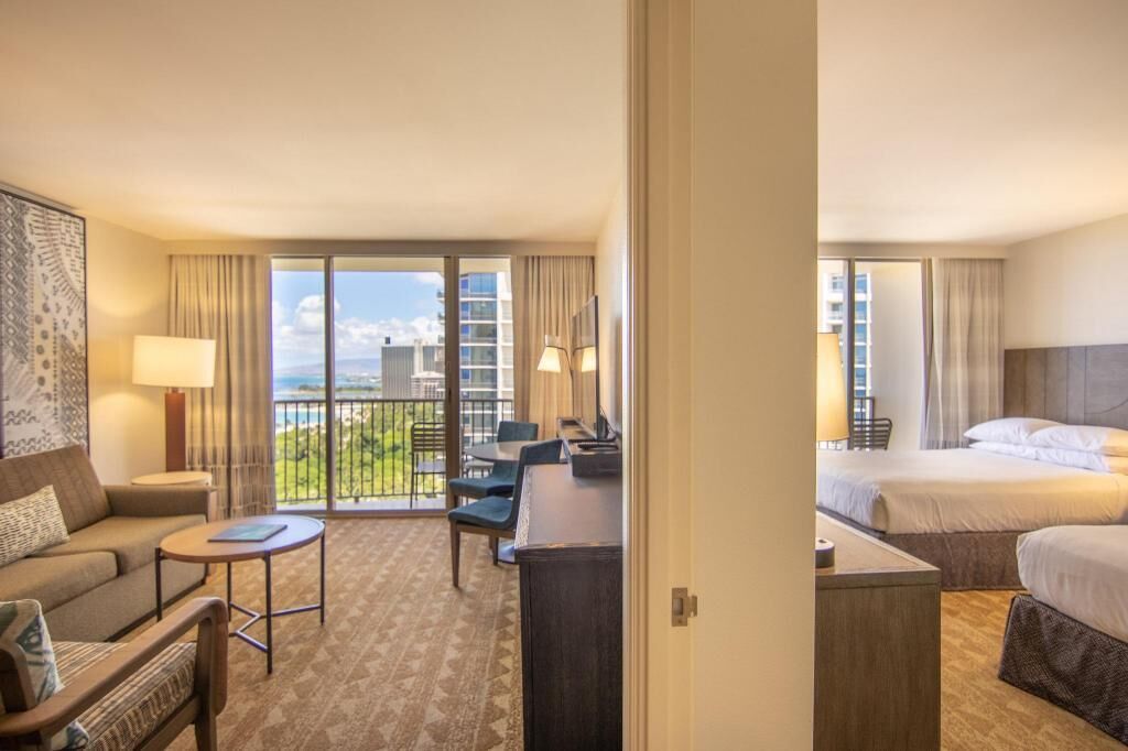 Premium bedding, in-room safe, desk, laptop workspace