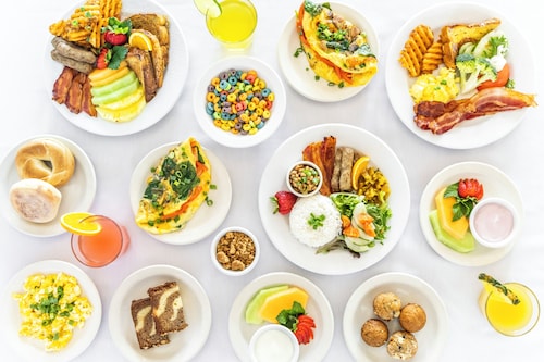 写真：エンバシー・スイーツ・バイ・ヒルトン・ワイキキ・ビーチ・ウォーク