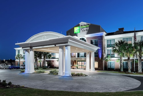 Holiday Inn Express & Suites Florence I-95 & I-20 Civic Ctr by IHG