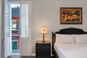 Premium Room, 1 King Bed | In-room safe, iron/ironing board, Internet, bed sheets