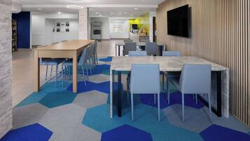 Free daily on-the-go breakfast