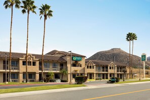 Exterior - Quality Inn Lake Elsinore I-15 (Lake Elsinore)