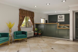 Mostrador para check-in y check-out