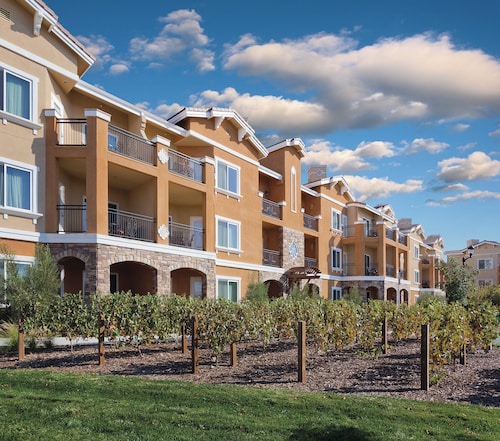 Vino Bello Resort