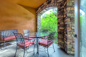 Lanai (Veranda)