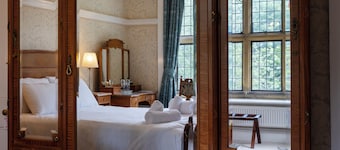 Dunsley Hall Country House Hotel