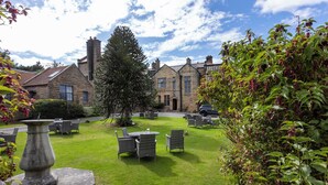Unclassified image, 2 of 117, button - Dunsley Hall Country House Hotel (Whitby)
