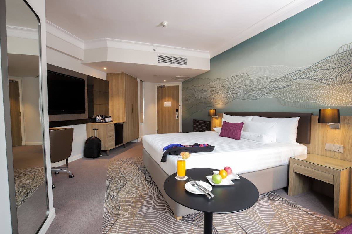 1 bedroom, minibar, in-room safe, desk