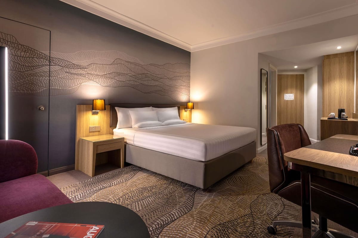 Minibar, in-room safe, desk, blackout drapes