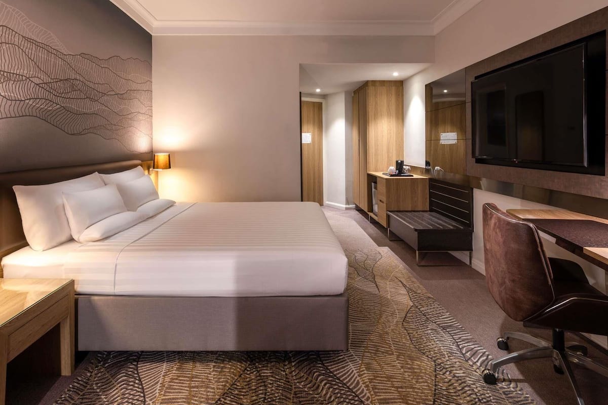 Minibar, in-room safe, desk, blackout drapes