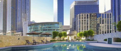 Alberca al aire libre