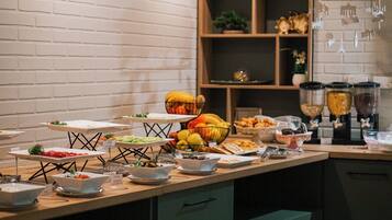 Daily buffet breakfast (EUR 10.00 per person)