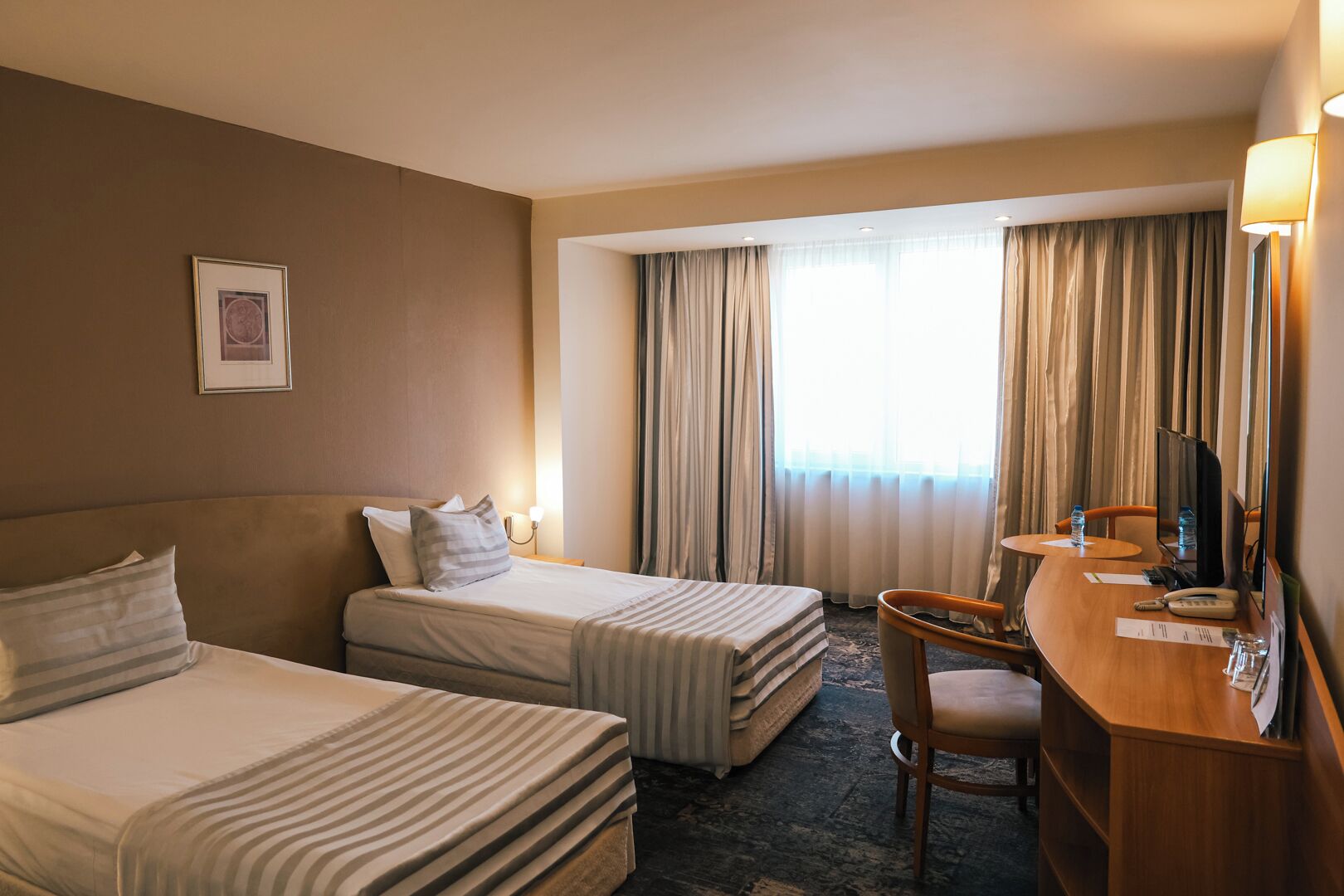 Minibar, in-room safe, desk, laptop workspace