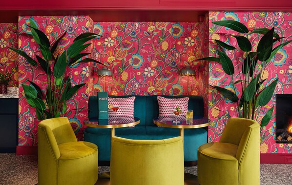 Interior - The Ross (Killarney)