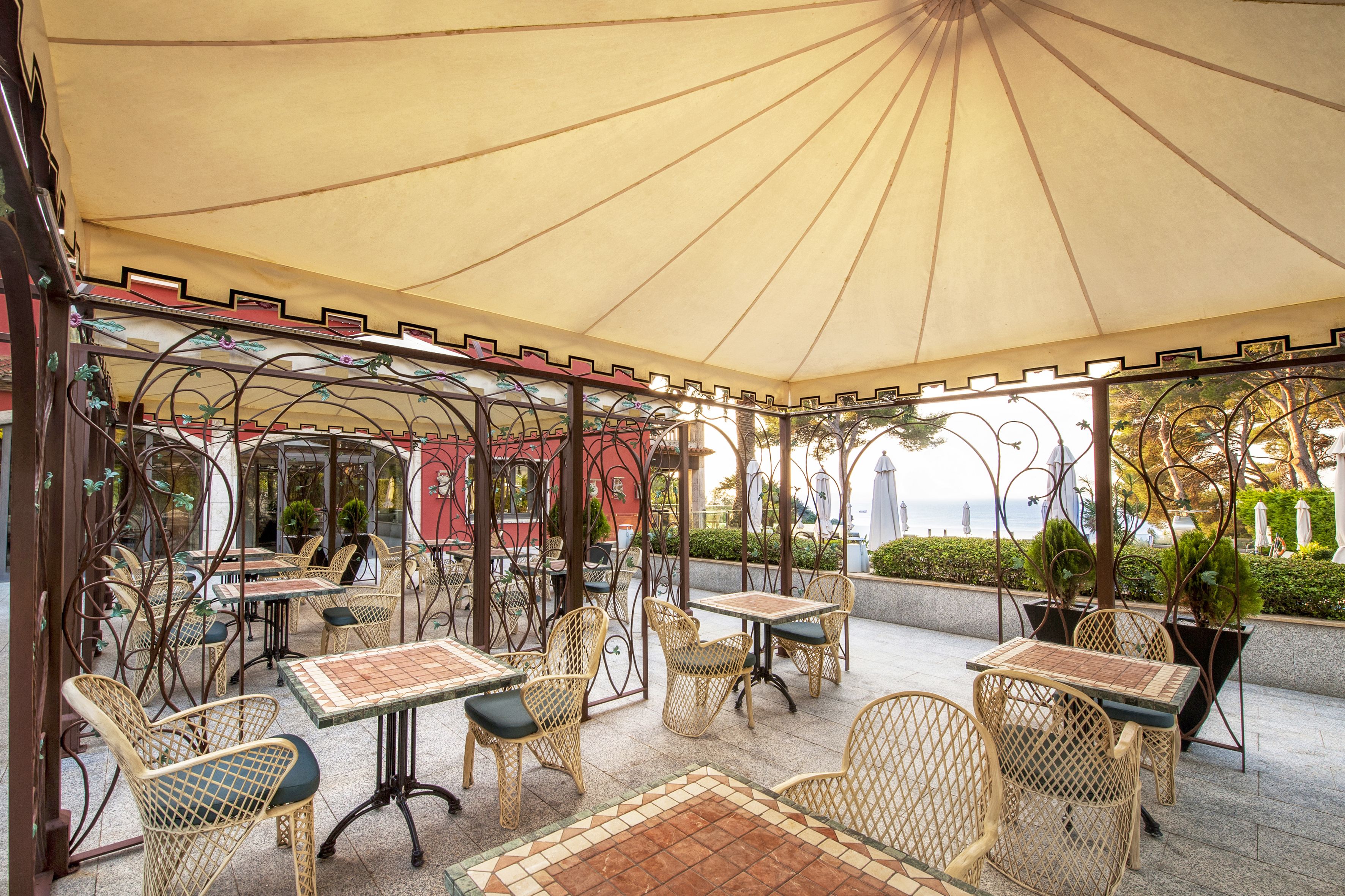 Café da manhã, almoço e jantar