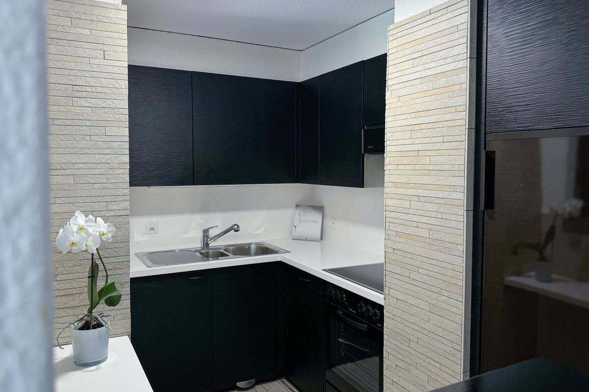 apartment, 1 bedroom, balcony | 1 bedroom, minibar, in-room safe, soundproofing