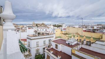 Habitación cuádruple, terraza | Vistas desde la habitación