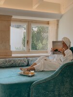 Hypo-allergenic bedding, down duvets, Select Comfort beds, in-room safe