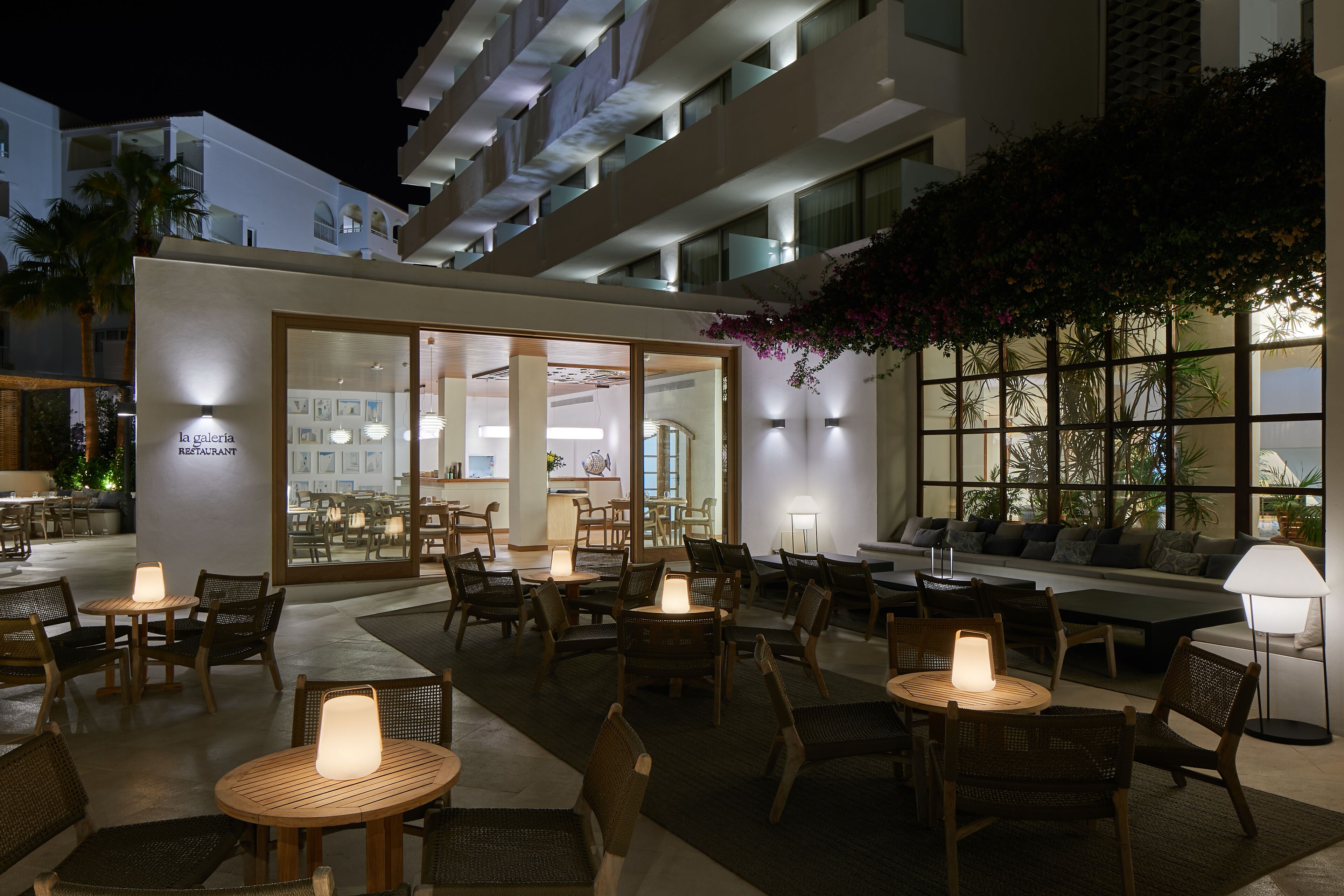 breakfast and dinner served, local and international cuisine