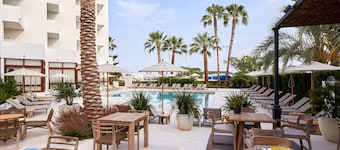 Hotel Tres Torres