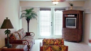 Living room - Royal Orleans by TRS Inc. (Redington Beach)