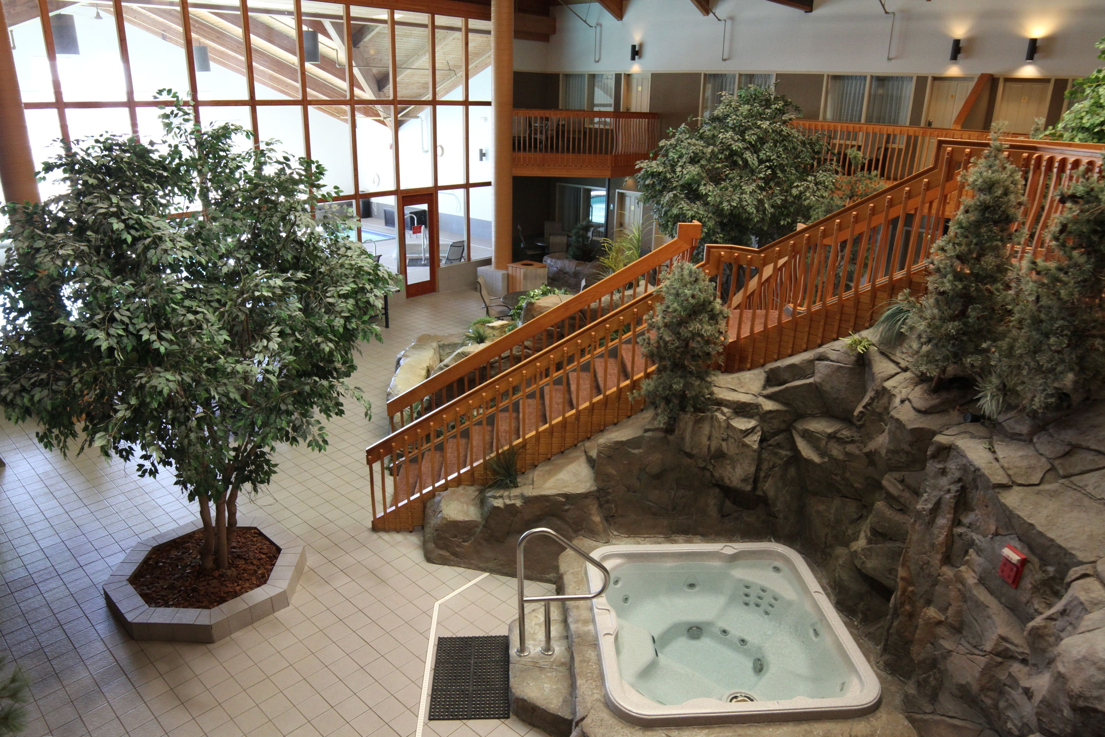 indoor spa tub