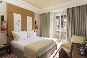 Baixa Double Room | Literie hypoallergénique, minibar, coffre-fort, bureau