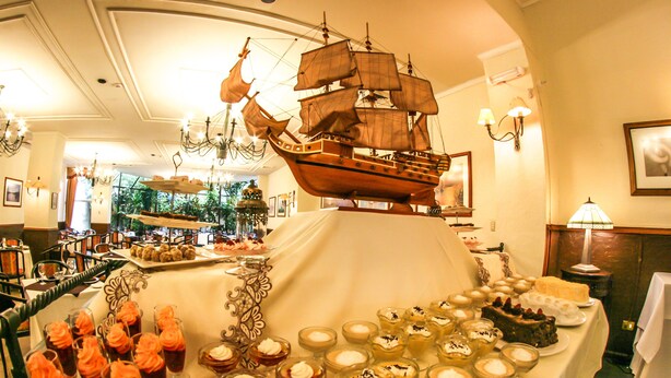 Breakfast area - Hotel Los Navegantes (Punta Arenas)