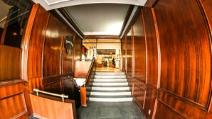 Interior - Hotel Los Navegantes (Punta Arenas)